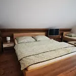 Koliba Pod Skalami Sulov