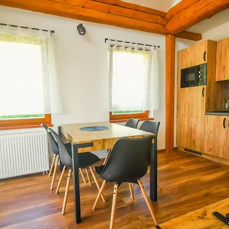 Koliba Pod Skalami Sulov