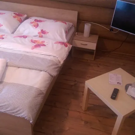 Koliba Pod Skalami Alpehytte
