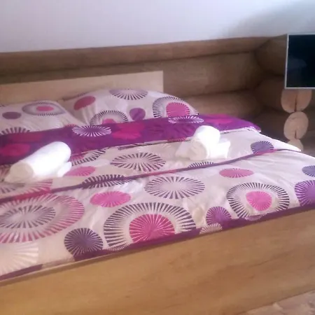 شاليه Koliba Pod Skalami Sulov