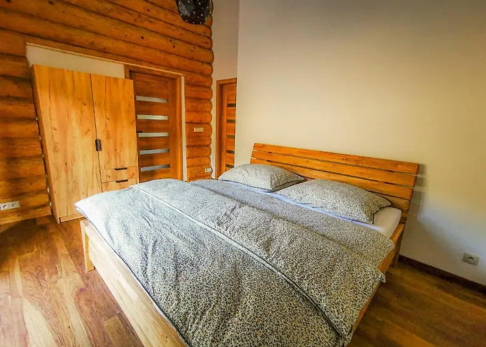 Koliba Pod Skalami Sulov