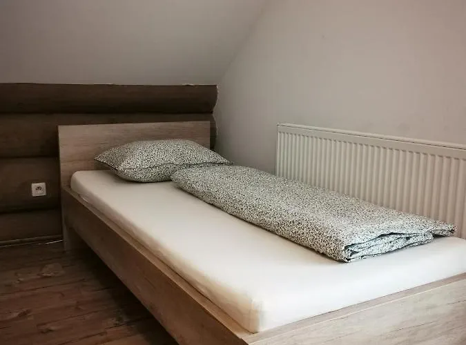 Koliba Pod Skalami * Sulov